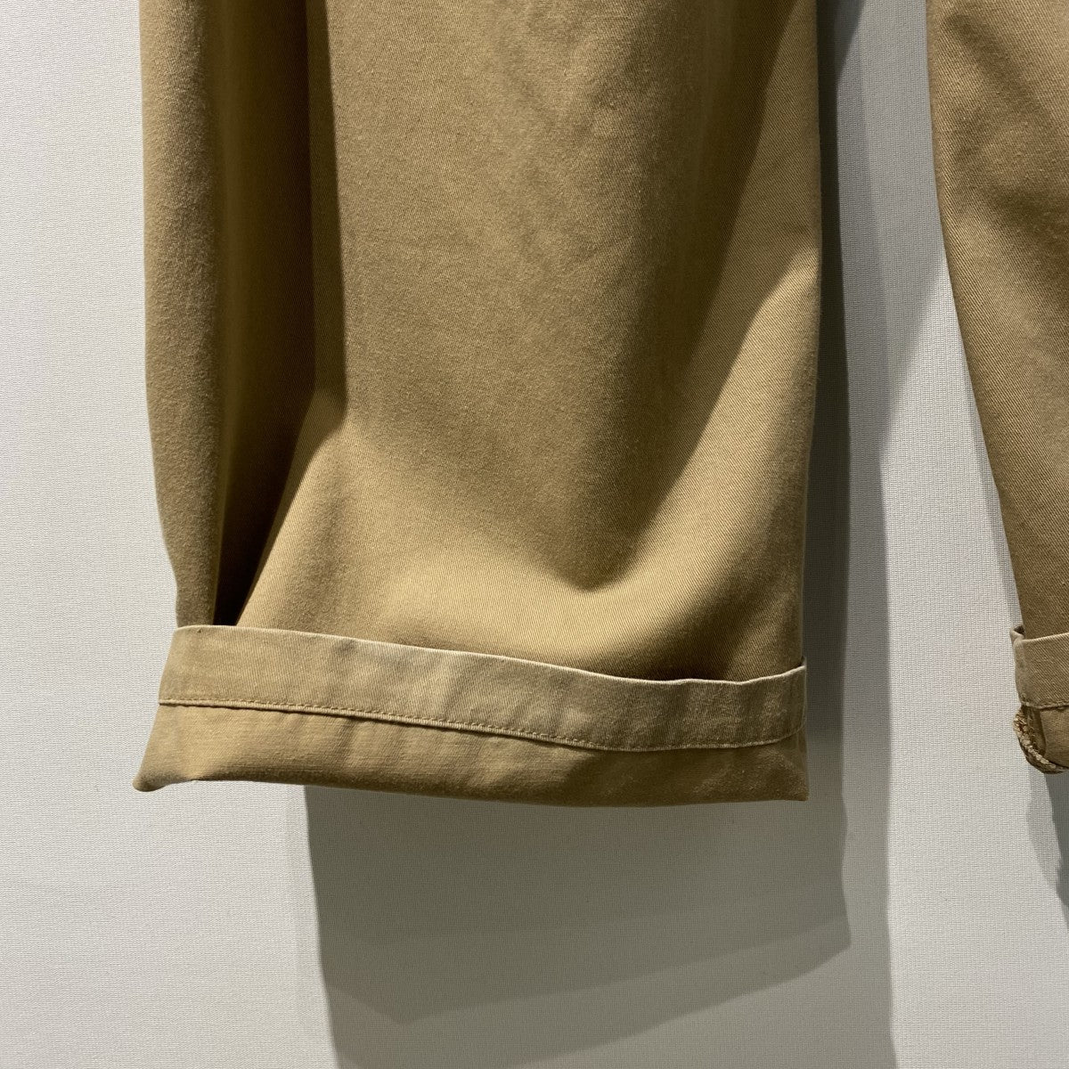 25AWPUBLIC CURVE CHINO ツイル生地ルフタス＆液アン加工バギーチノパンツ - Image 7