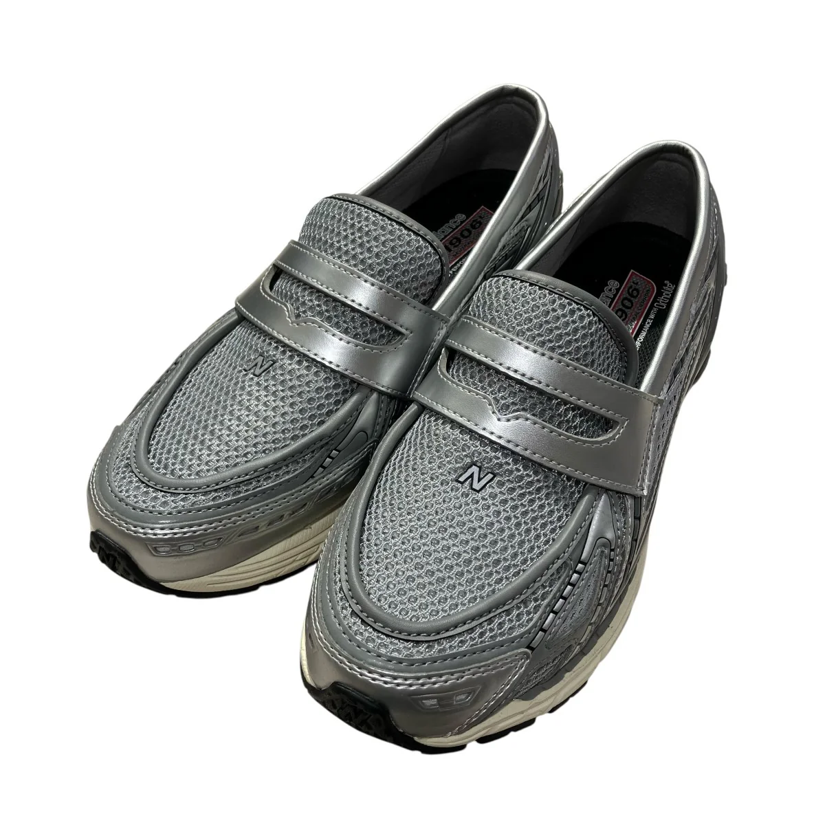 ローカットスニーカーU1906LAE